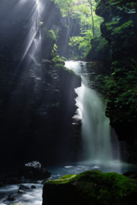 スッカン沢,雄飛の滝